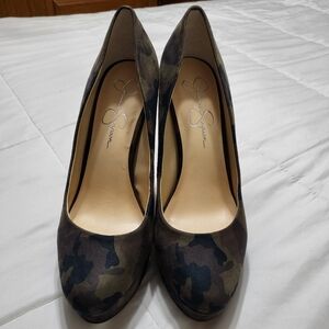 Jessica simpson pumps